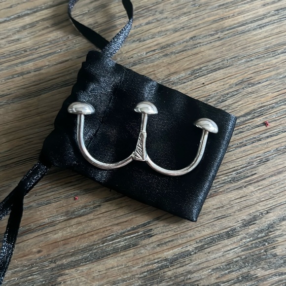 Valou Silver 3 Cap Ring - Picture 1 of 4
